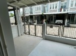 LINE_ALBUM_Golden Town Home 20K small pets ok_260609_19