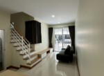 LINE_ALBUM_Golden Town Home 20K small pets ok_260609_30